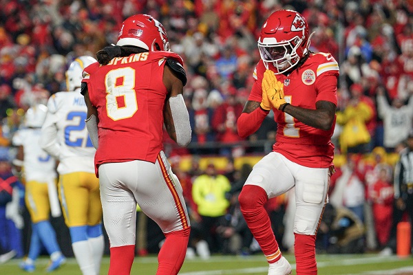 Kansas City Chiefs låser AFC West Division-titeln i nio år i rad